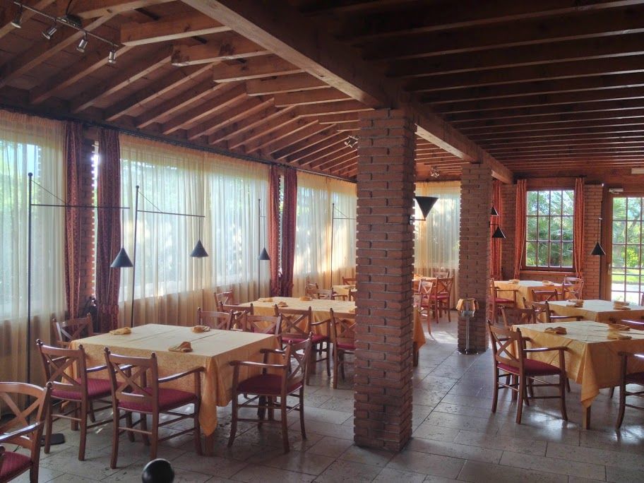 - Di Garda Hotel