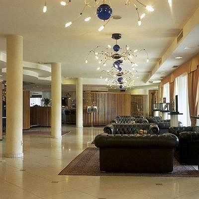 - Di Garda 3* Affi